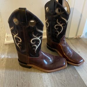 Kids Old West boots, size 5